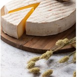 Fromage laitier 1kg7 env la pièce